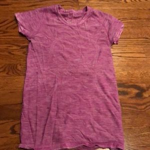 Lululemon short sleeve shirt
